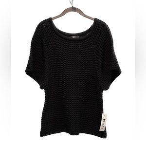 NWT Womens Boutique Sweater Size M Black